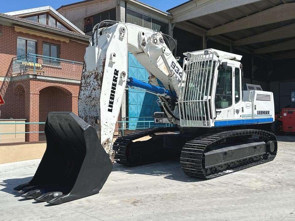 Liebherr R934HDSL LITRONIC Foto 1
