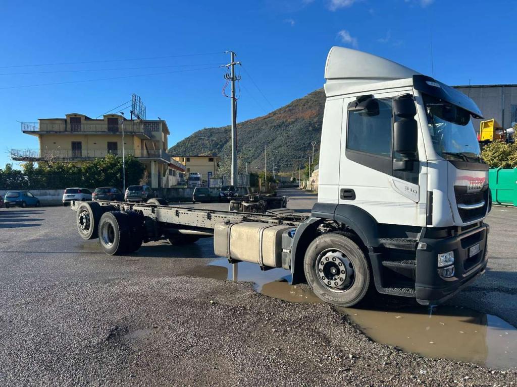 Iveco STRALIS AD 260S31 XP Foto 9