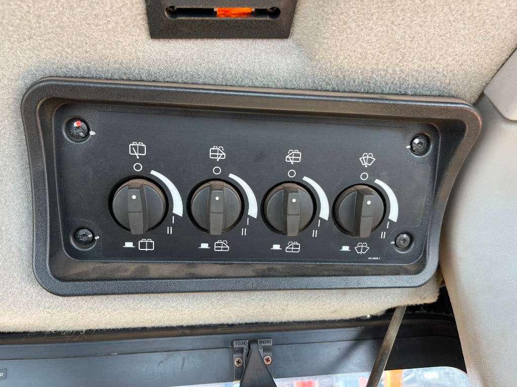 Caterpillar D8T LGP - GERMAN / Top Condition! Foto 13