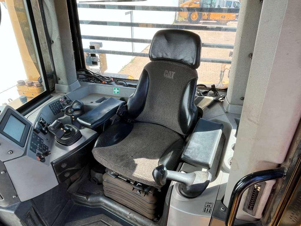 Caterpillar D8T LGP - GERMAN / Top Condition! Foto 8
