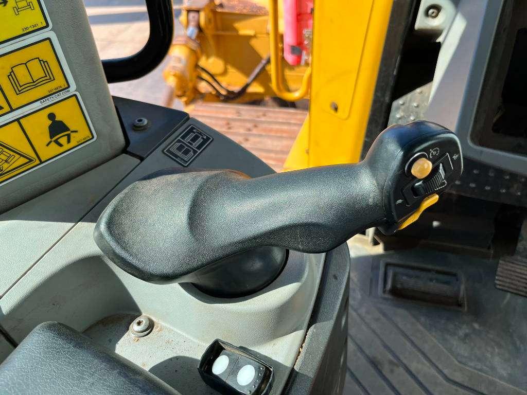 Caterpillar D8T LGP - GERMAN / Top Condition! Foto 9