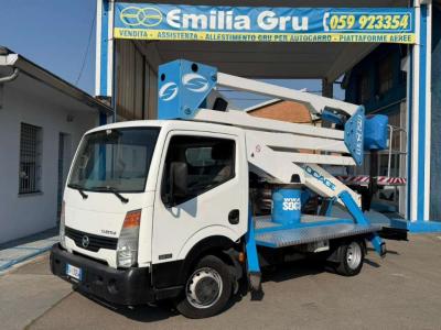 Nissan Cabstar in vendita da Emilia Gru srl