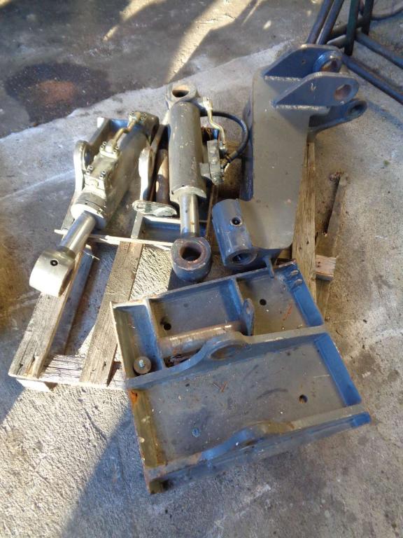 Stabilizzatore per New Holland Gommato Foto 1