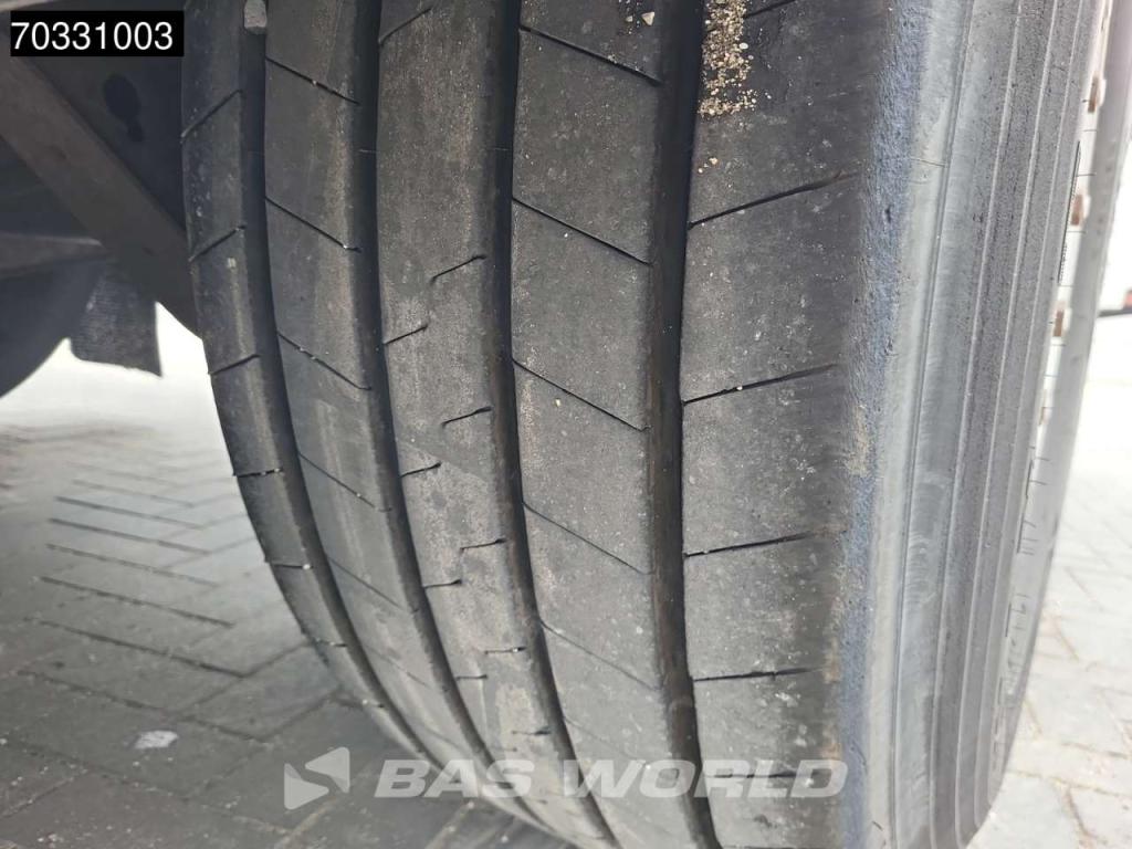 Spitzer SK2766 CAL 3 axles TÜV 02/27 ADR 66m3 Foto 16