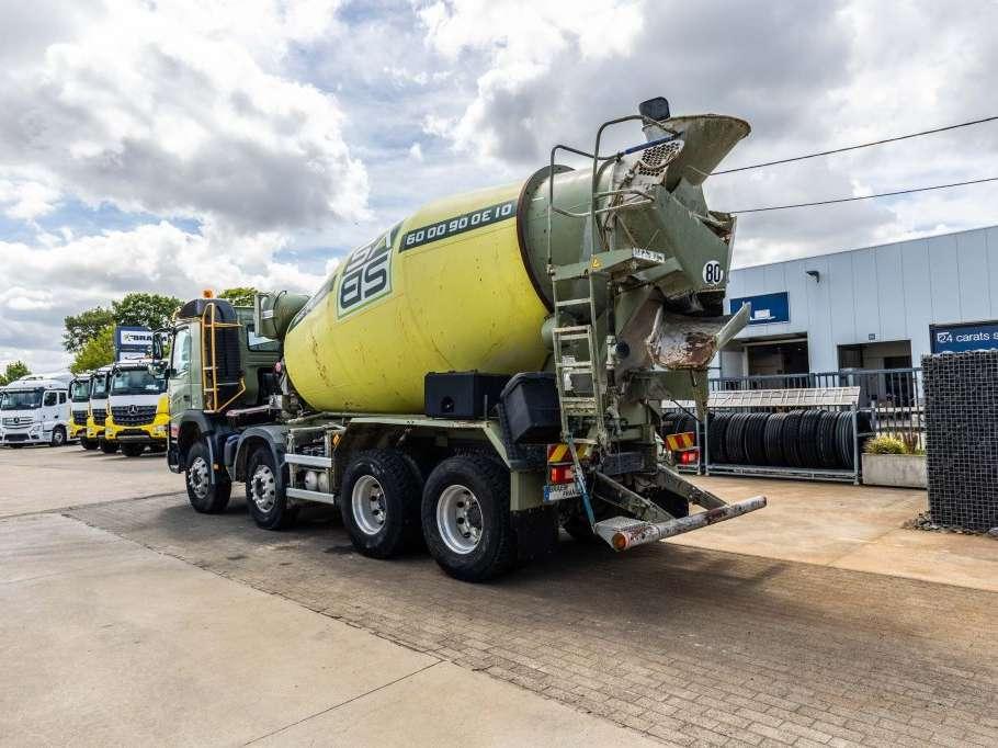 Volvo FMX 410+LIEBHERR Foto 3