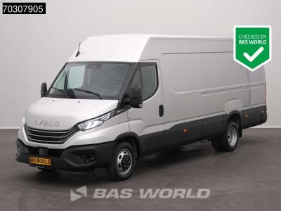 Iveco Daily 35C21 3.0L Automaat L4H2 210PK Dubbellucht ACC LED Airco Camera Parkeersensoren CarPlay Stoel in vendita da BAS World B.V.