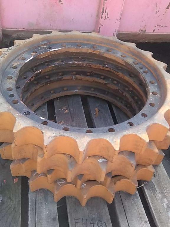 Fiat Hitachi Ruota motrice per Fiat Hitachi FH 400 Foto 3