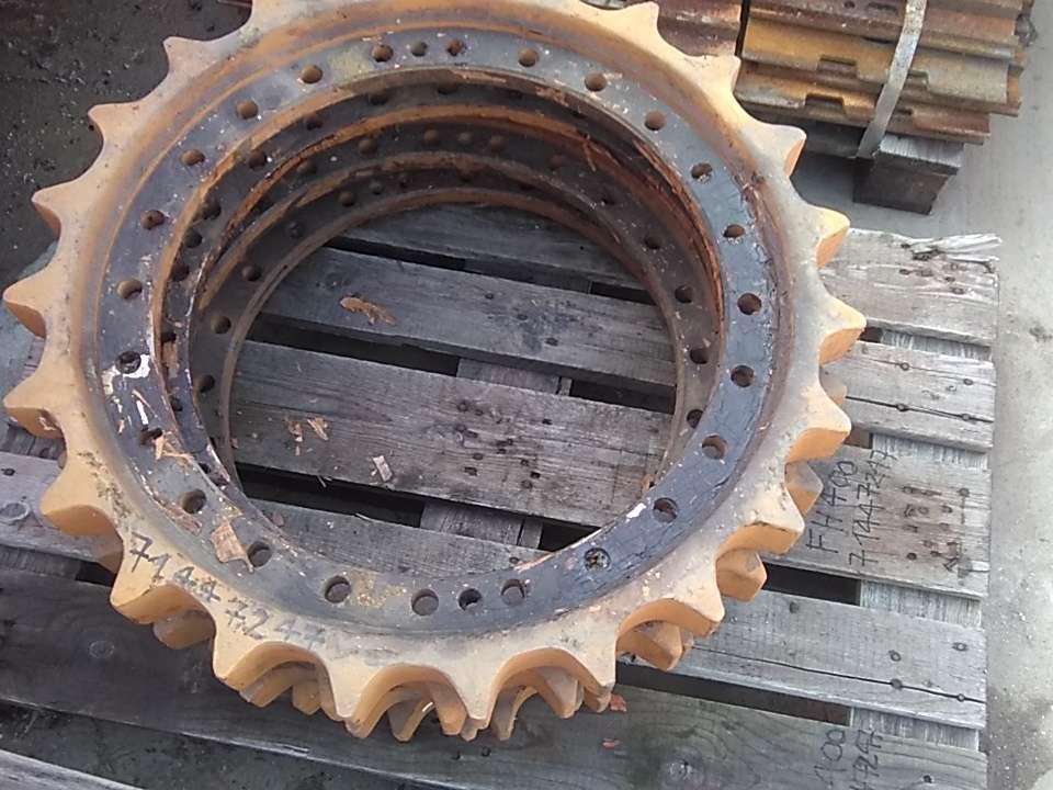 Fiat Hitachi Ruota motrice per Fiat Hitachi FH 400 Foto 4