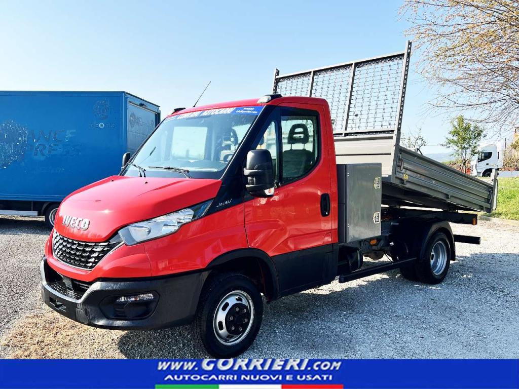 Iveco Daily 35-120 Foto 2