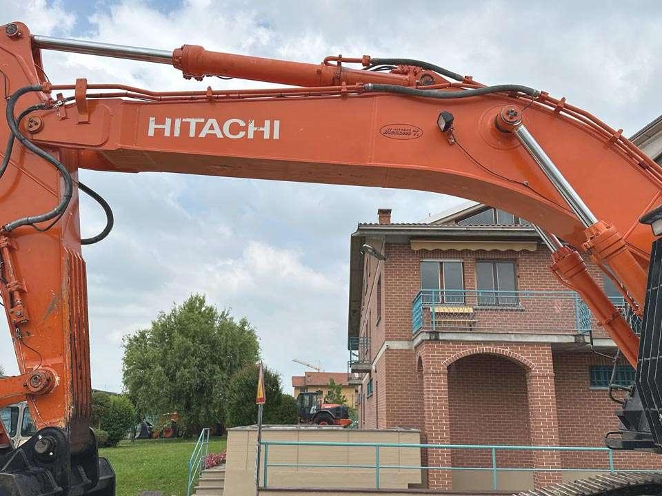 Hitachi ZX470LCH-5B Foto 8