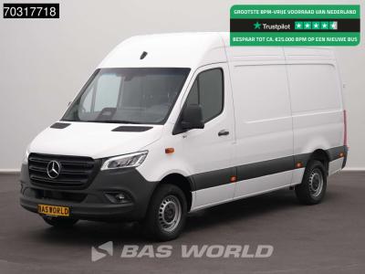Mercedes-Benz Sprinter 317 CDI Automaat 2025 Model LED L2H2 Navi Airco Cruise Camera MBUX CarPlay Parkeersensoren in vendita da BAS World B.V.