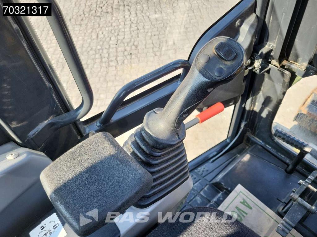 Komatsu PC80 MR-5E0 Foto 30