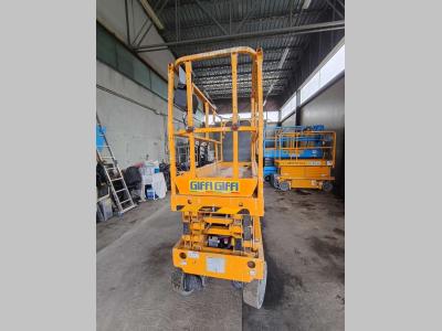 Haulotte compact 10 n in vendita da Giffi Noleggi srl