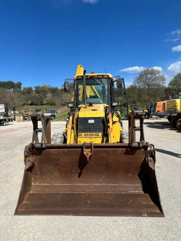 Komatsu WB97R Foto 17