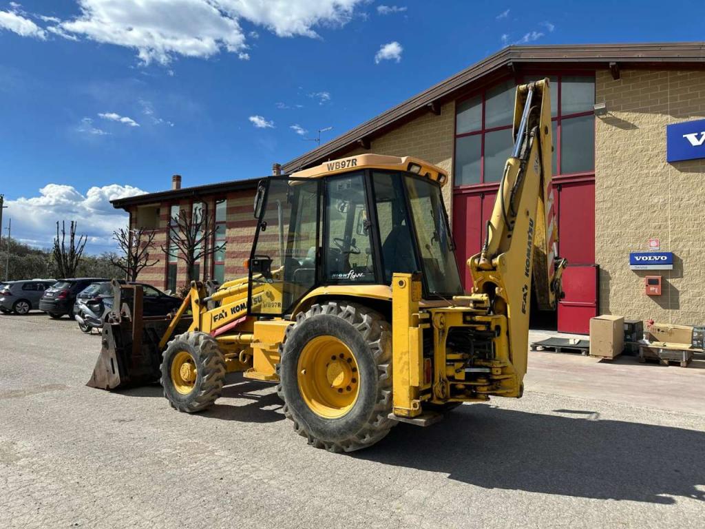 Komatsu WB97R Foto 2