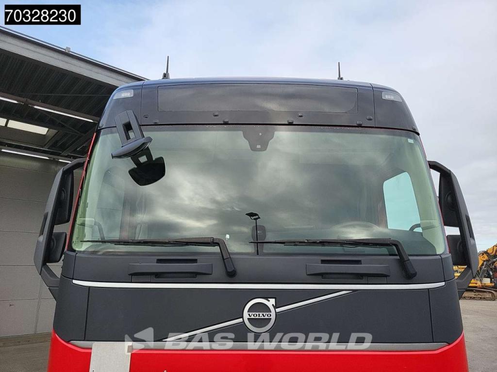 Volvo FH 460 4X2 Mega XL 2x Tanks ACC Navi Foto 7