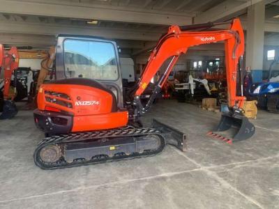 Kubota KX057