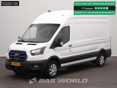 Ford e-Transit 185PK Elektrisch 68kWh 317km WLTP L2H3 Hoog Dak 360camera Navi Airco Cruise SYNC4-Display in vendita da BAS World B.V.