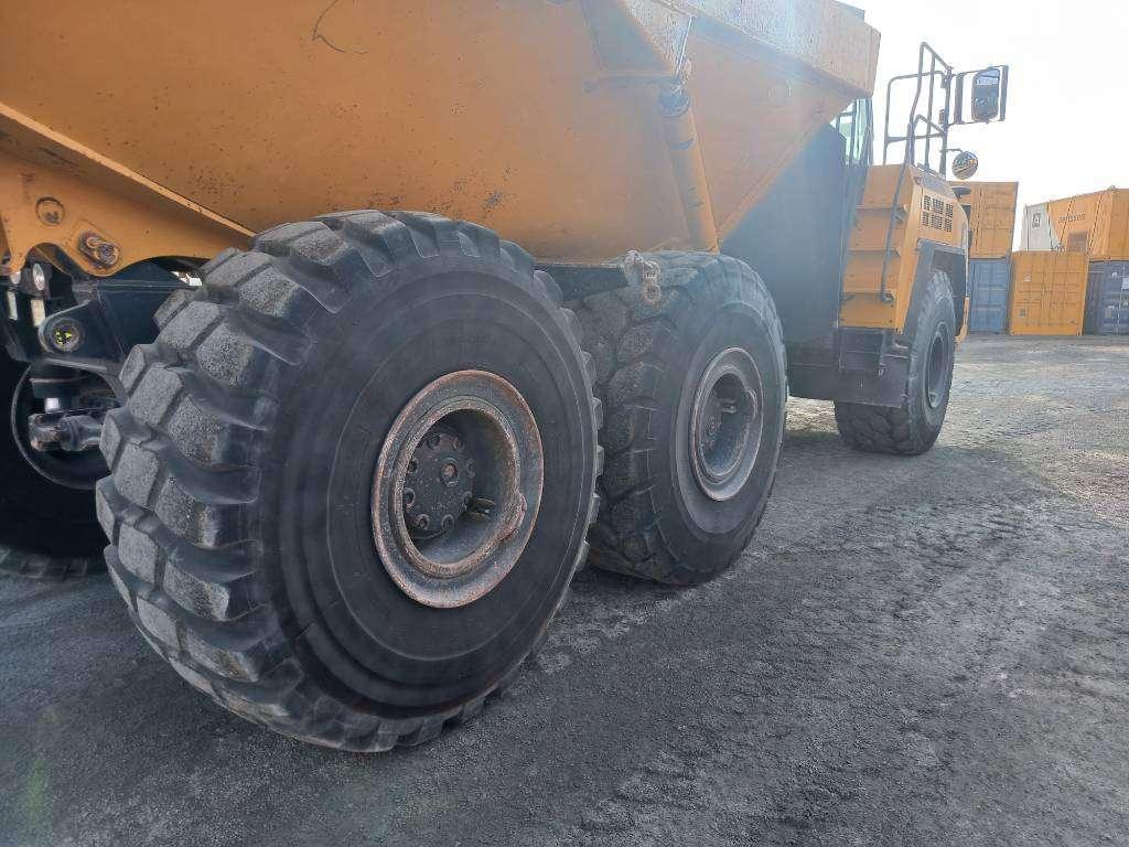 Komatsu HM400-3R (4 units available for sale in Abu Dhabi) Foto 15