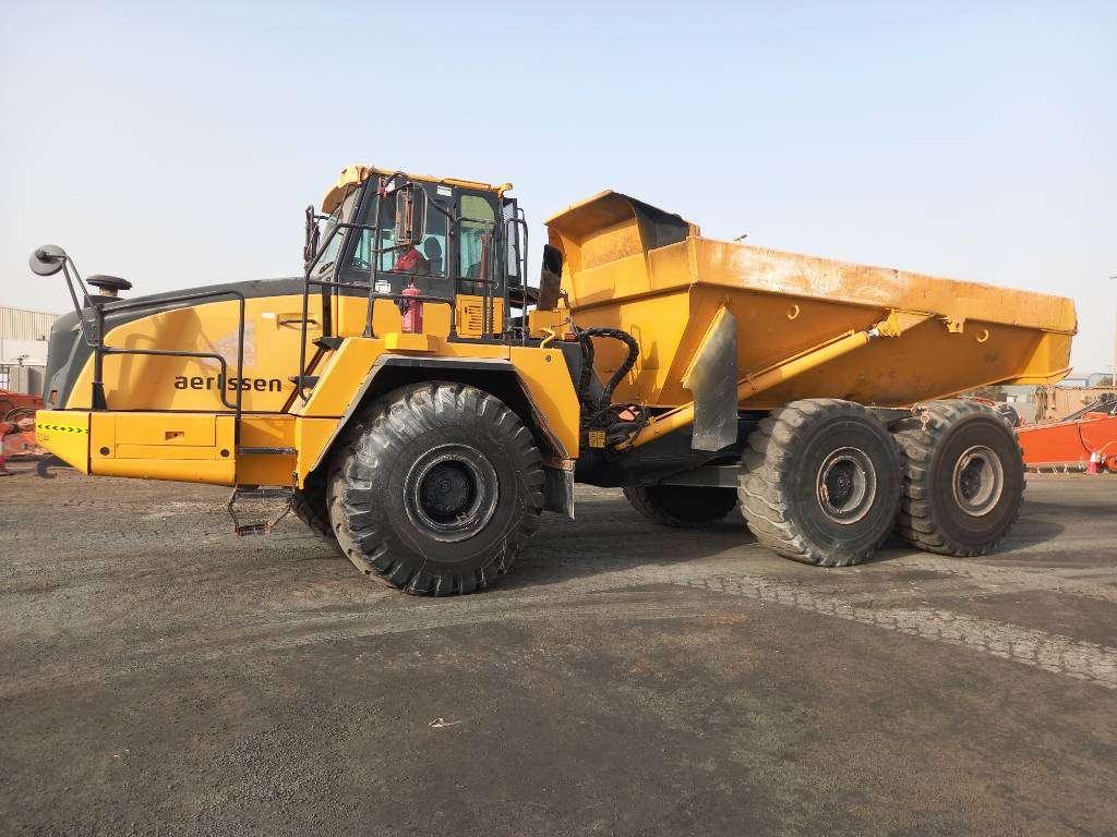 Komatsu HM400-3R (4 units available for sale in Abu Dhabi) Foto 7