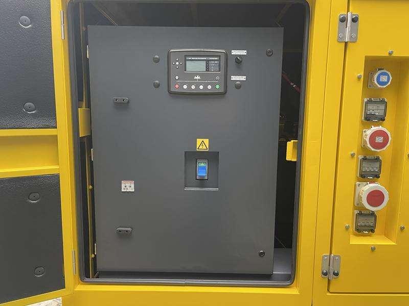 Atlas Copco QES 325 CUD 50HZ 400V 3PH CE Foto 16