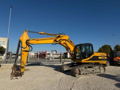 JCB JS235