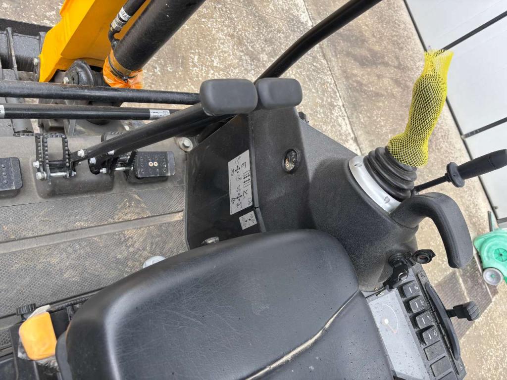 JCB 18Z-1 Foto 12