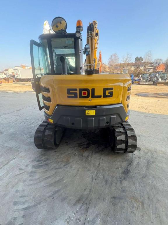 SDLG ER680H Foto 5