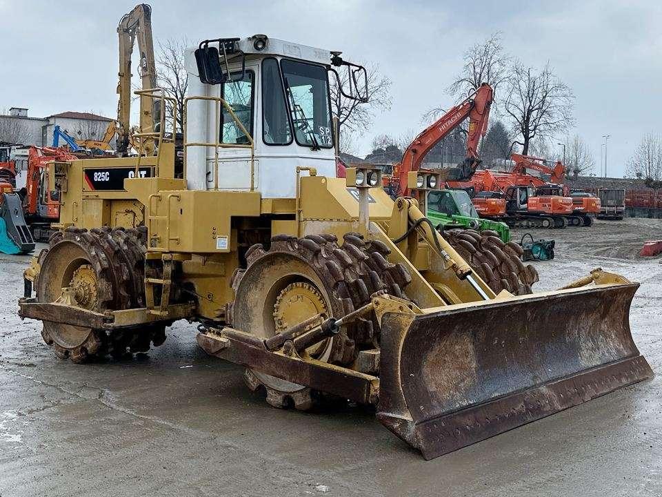 Caterpillar 825C Foto 16