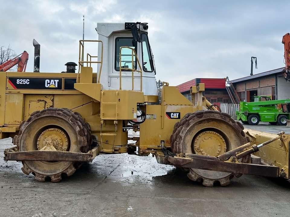 Caterpillar 825C Foto 18