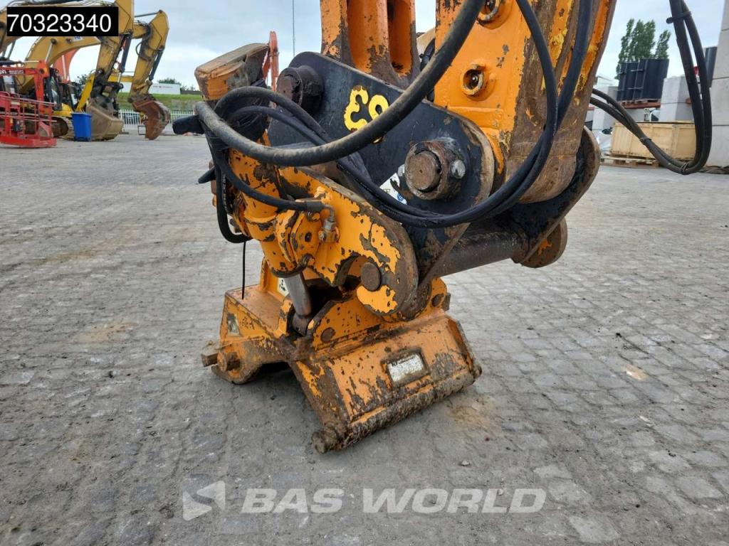 Komatsu PC240 LC-10 Foto 12
