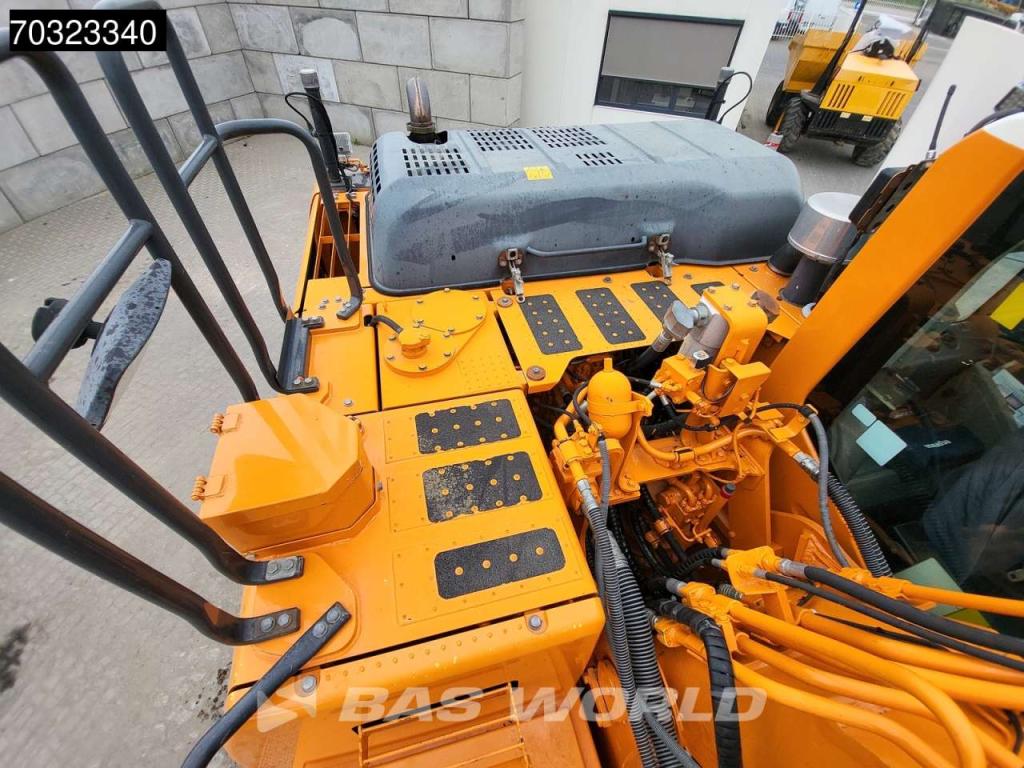 Komatsu PC240 LC-10 Foto 14