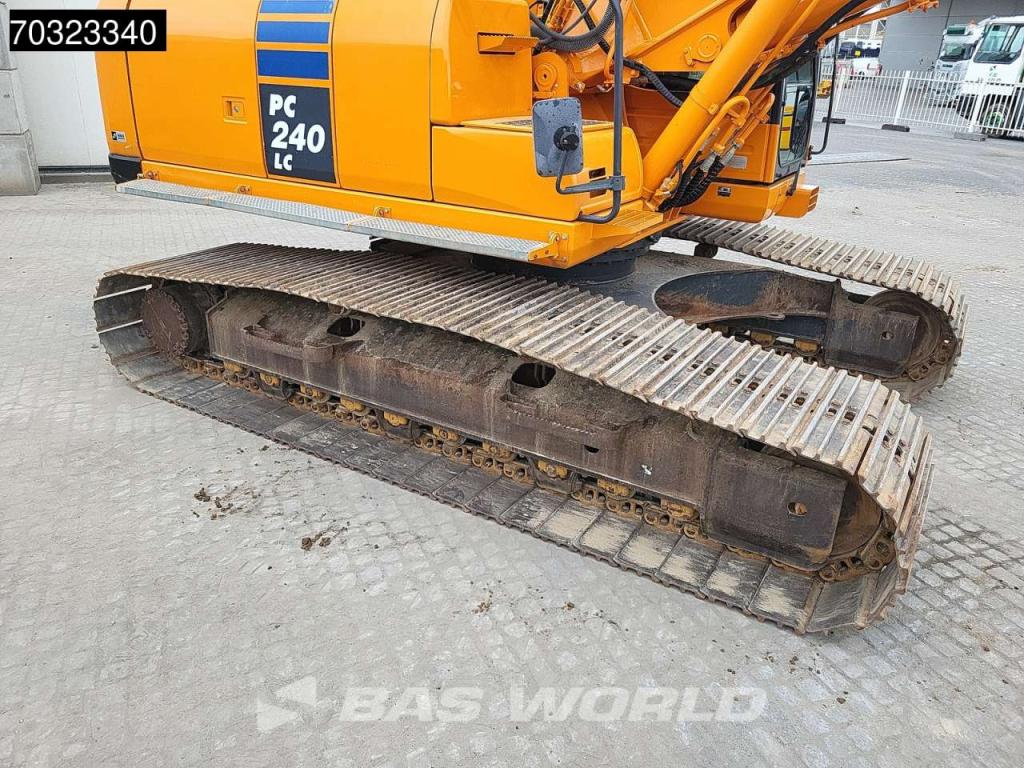 Komatsu PC240 LC-10 Foto 27