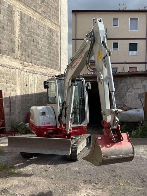 Takeuchi TB240 Foto 6
