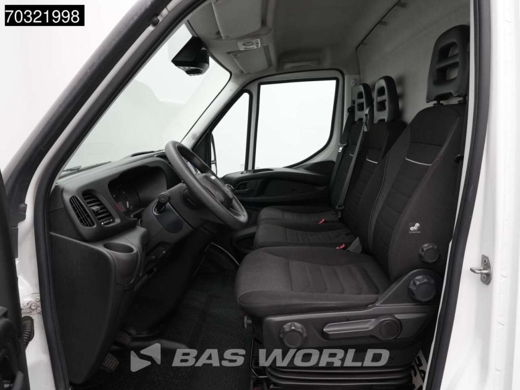 Iveco Daily 35S14 L2H2 Airco Cruise 3,5t Trekgewicht Euro6 L2 Airco Cruise control Foto 13
