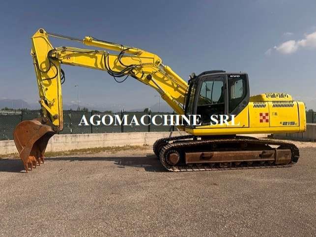 New Holland E215C Foto 2