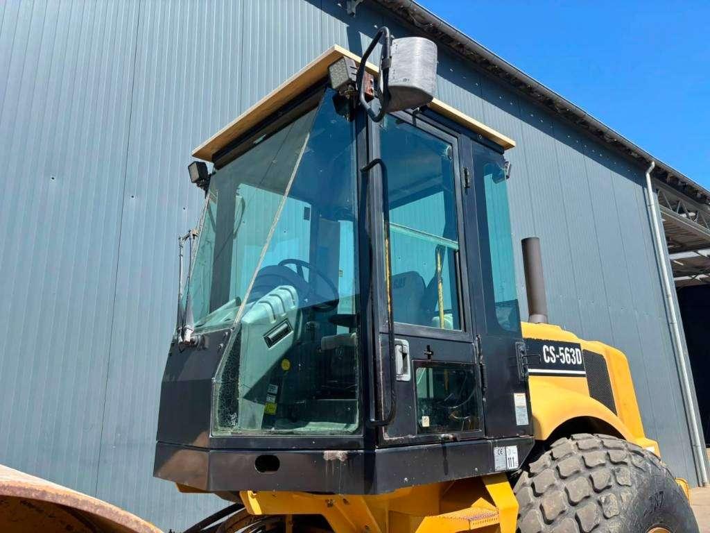 Caterpillar CS563D Foto 18