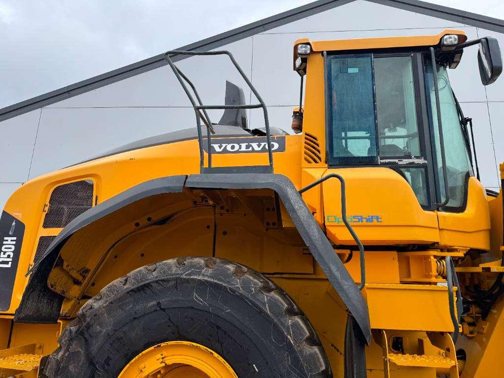 Volvo L150H - High-tip Bucket / Backup Camera Foto 26