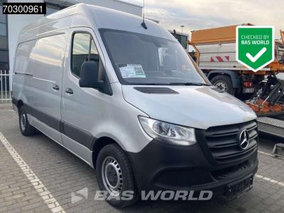 Mercedes Sprinter 315 CDI Automaat L2H2 150PK Airco Camera Parkeersensoren MBUX CarPlay Euro6 L2 A/C in vendita da BAS World B.V.