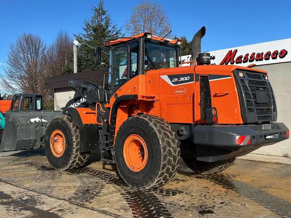 Doosan DL300-5 Foto 3