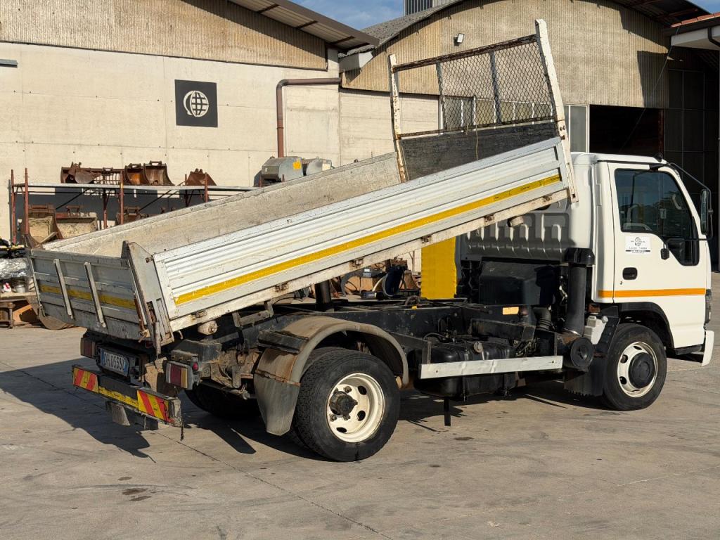 Isuzu NQR 175 75 Foto 3