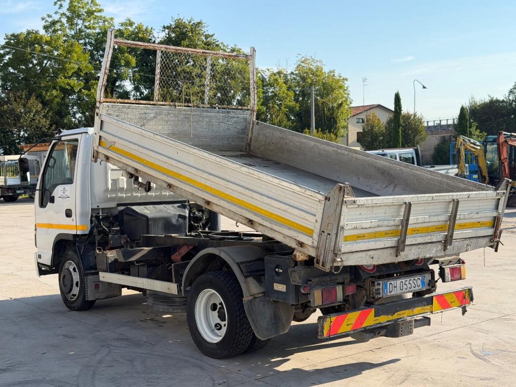 Isuzu NQR 175 75 Foto 6
