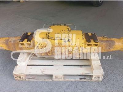 Assale anteriore per Komatsu WA 320 in vendita da PRV Ricambi Srl