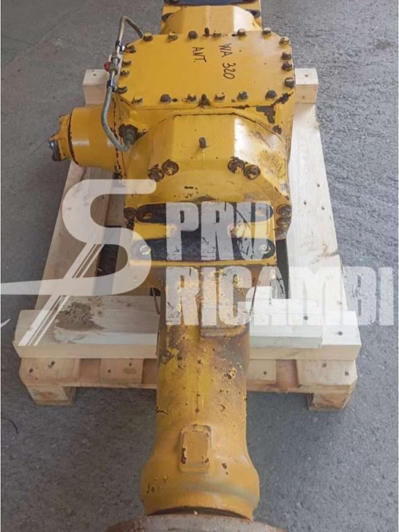 Assale anteriore per Komatsu WA 320 Foto 3