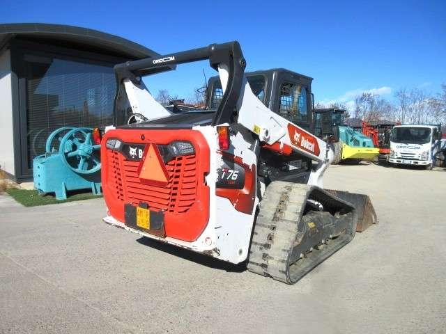 Bobcat T76 HF Foto 6