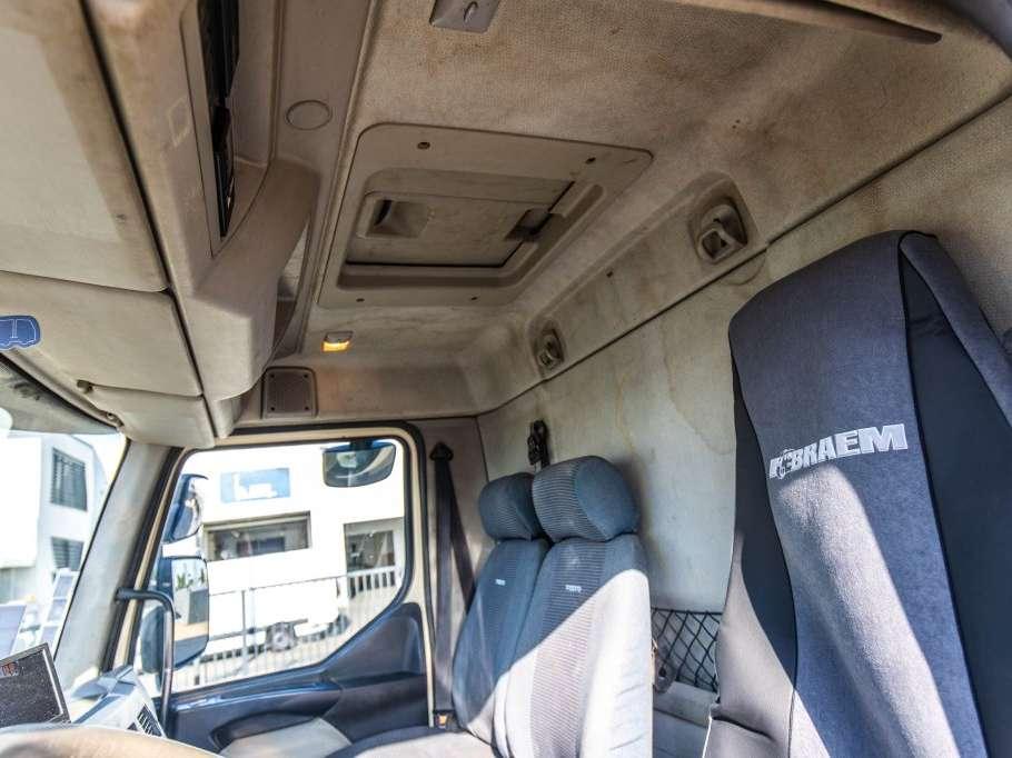Volvo FL 250+DHOLLANDIA 2T. Foto 21