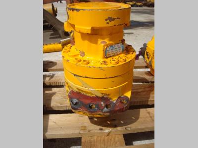 Motore di rotazione ralla per per Muletto Mecalac 8CXI in vendita da OLM 90 Srl
