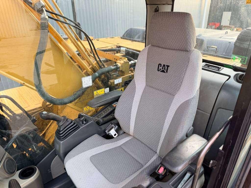 Caterpillar 320D L Foto 8