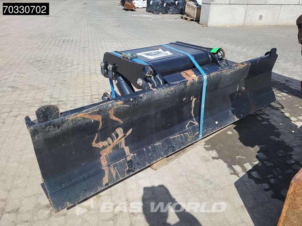 Caterpillar M322 D Rail & Road Foto 23