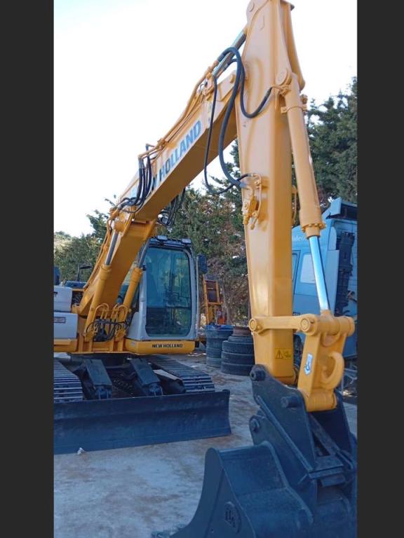 New Holland E135B Foto 11